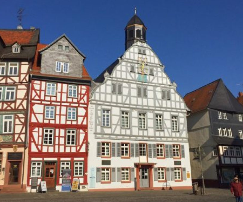 Demokratie-Theater auf dem Butzbacher Marktplatz 7